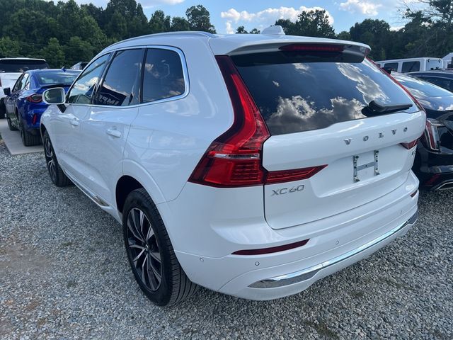 2023 Volvo XC60 Plus Bright Theme