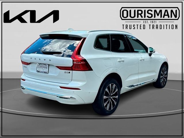 2023 Volvo XC60 Plus Bright Theme