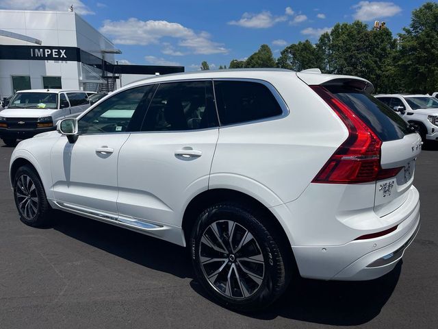 2023 Volvo XC60 Plus Bright Theme