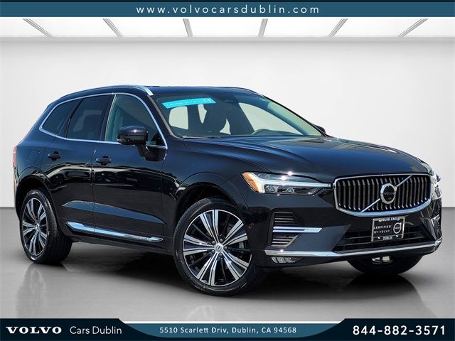 2023 Volvo XC60 Plus Bright Theme