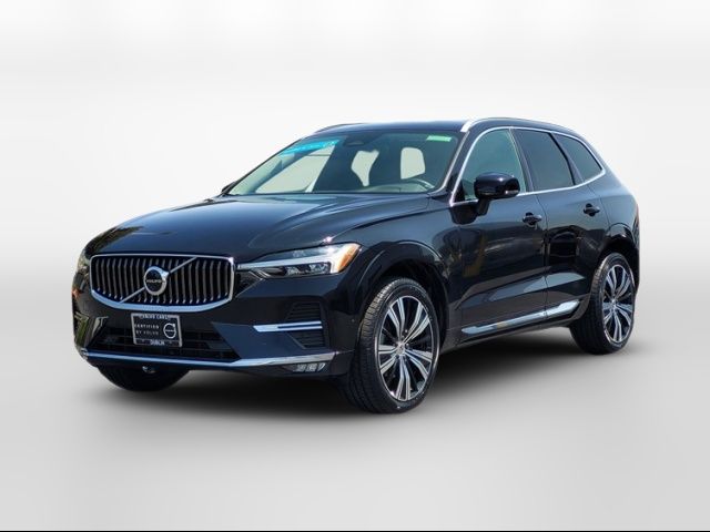 2023 Volvo XC60 Plus Bright Theme