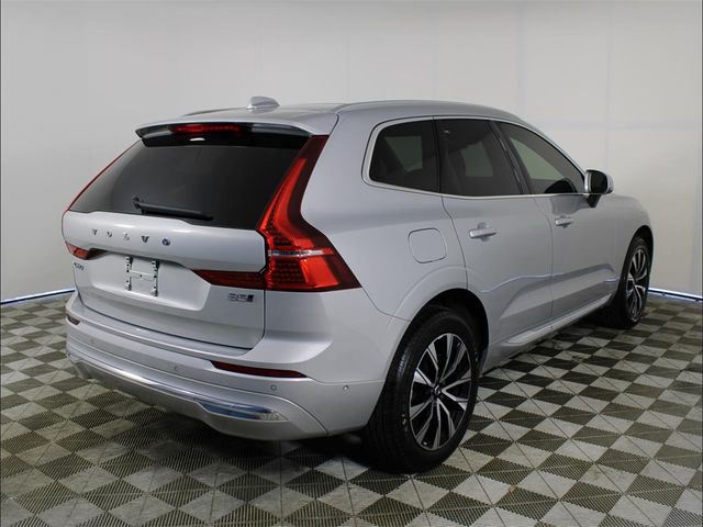 2023 Volvo XC60 Plus Bright Theme