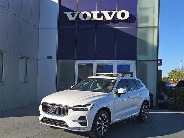 2023 Volvo XC60 Plus Bright Theme