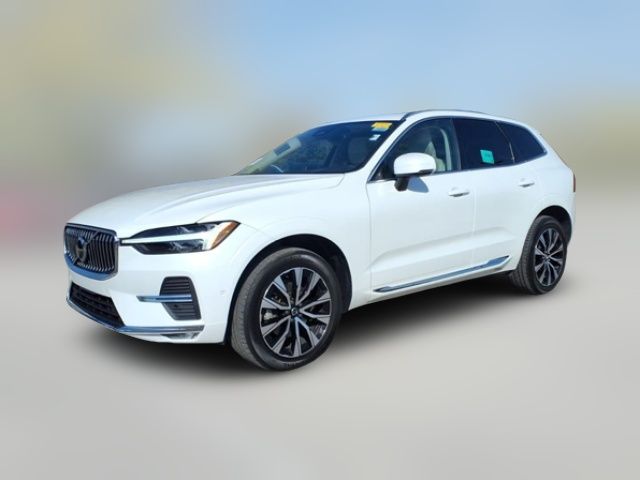 2023 Volvo XC60 Plus Bright Theme
