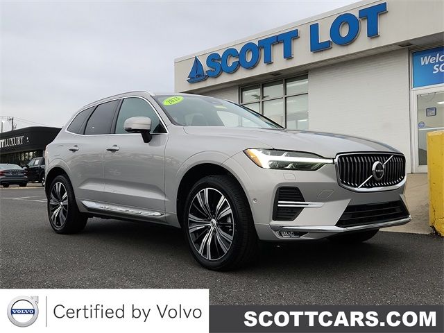 2023 Volvo XC60 Plus Bright Theme