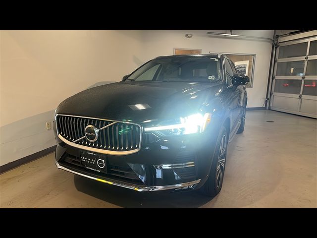 2023 Volvo XC60 Plus Bright Theme