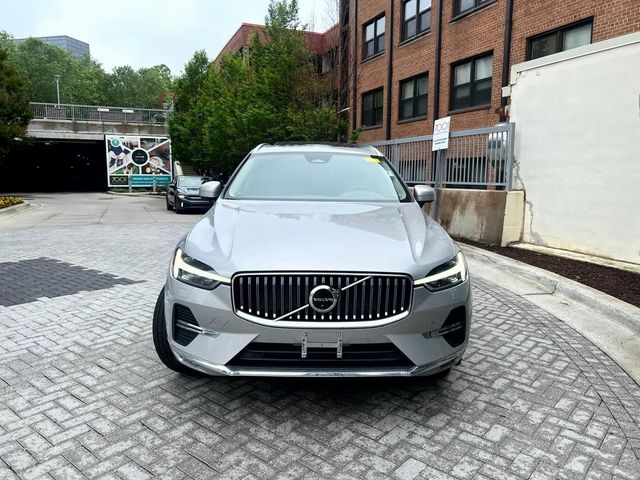 2023 Volvo XC60 Plus Bright Theme