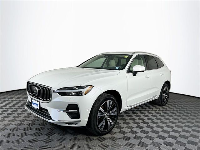 2023 Volvo XC60 Plus Bright Theme