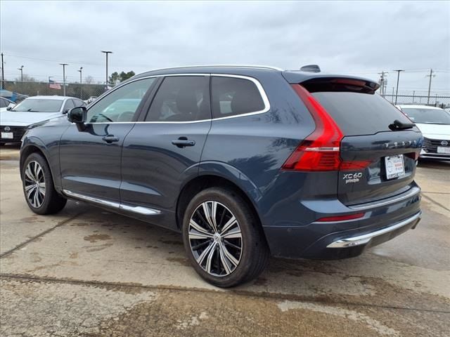 2023 Volvo XC60 Plus Bright Theme