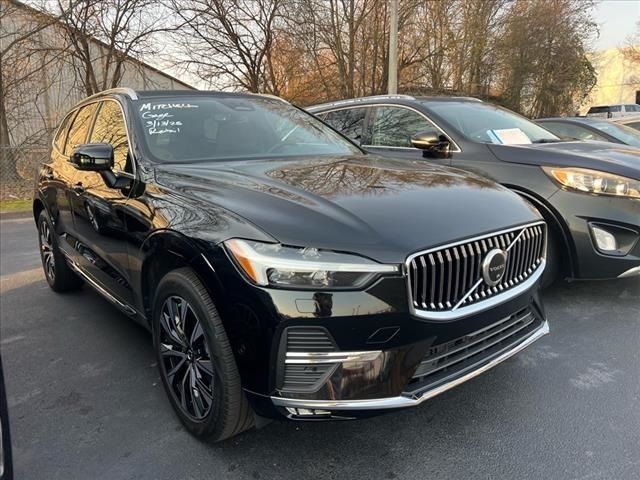 2023 Volvo XC60 Plus Bright Theme