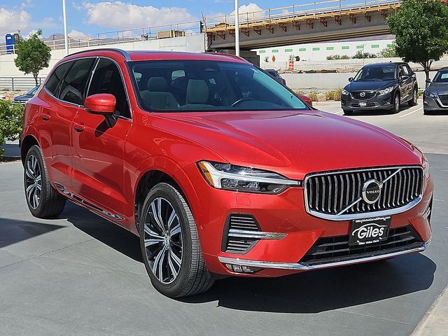 2023 Volvo XC60 Plus Bright Theme