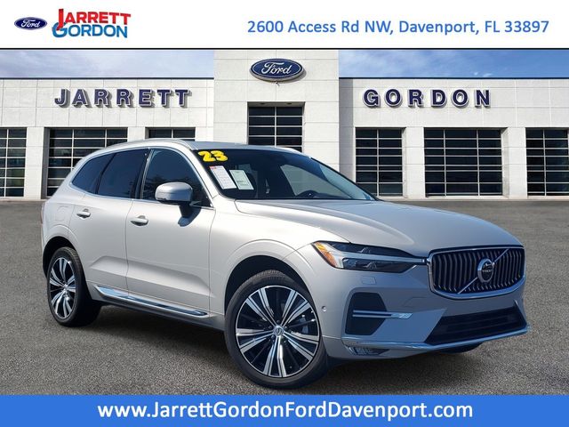 2023 Volvo XC60 Plus Bright Theme