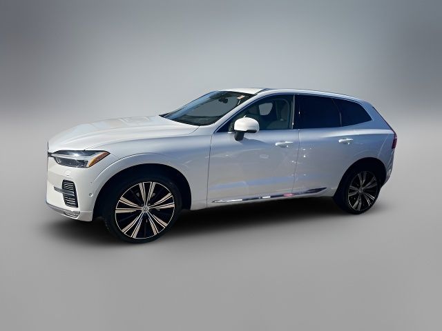 2023 Volvo XC60 Plus Bright Theme