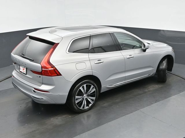 2023 Volvo XC60 Plus Bright Theme