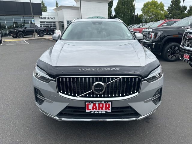 2023 Volvo XC60 Plus Bright Theme