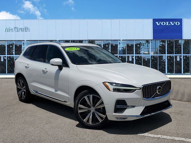 2023 Volvo XC60 Plus Bright Theme