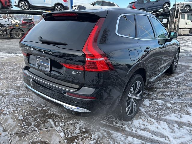 2023 Volvo XC60 Plus Bright Theme