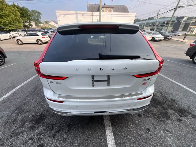 2023 Volvo XC60 Plus Bright Theme