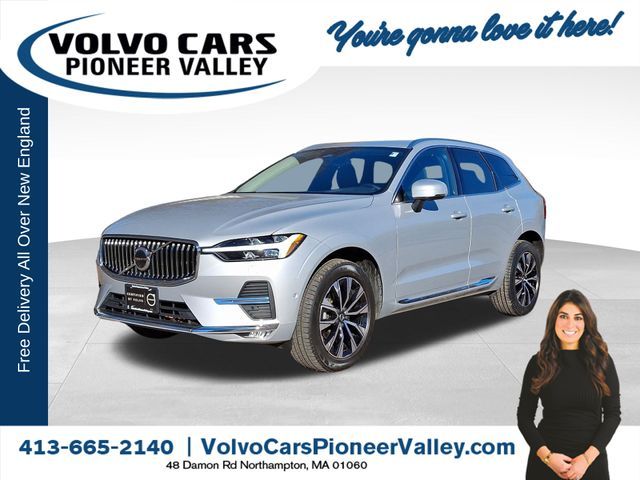 2023 Volvo XC60 Plus Bright Theme