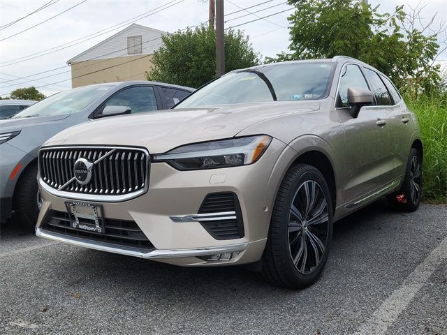 2023 Volvo XC60 Plus Bright Theme