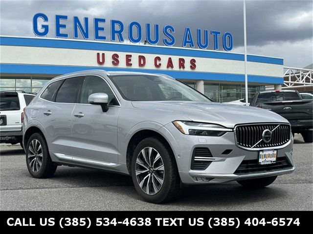 2023 Volvo XC60 Plus Bright Theme