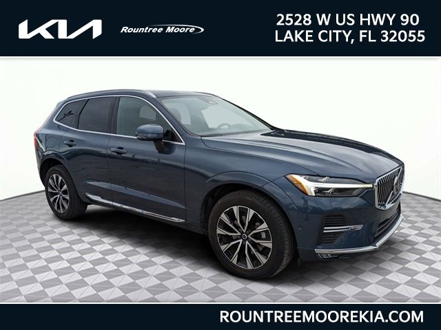 2023 Volvo XC60 Plus Bright Theme