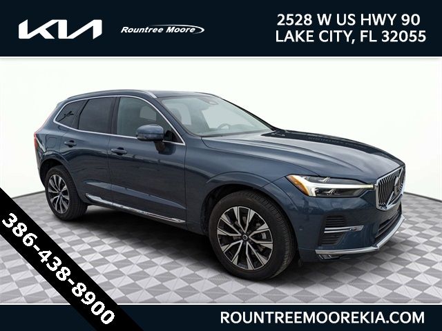 2023 Volvo XC60 Plus Bright Theme