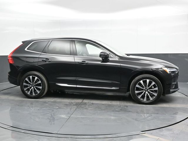 2023 Volvo XC60 Plus Bright Theme