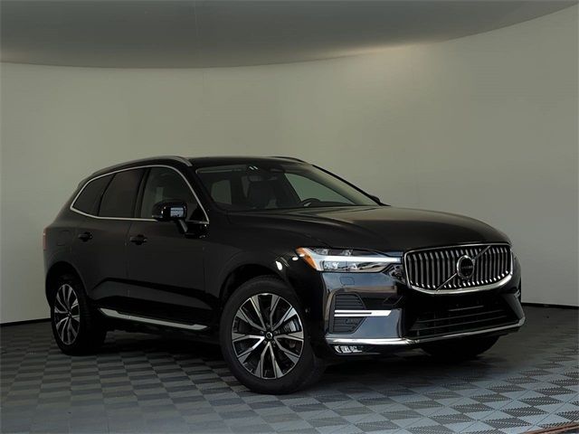 2023 Volvo XC60 Plus Bright Theme