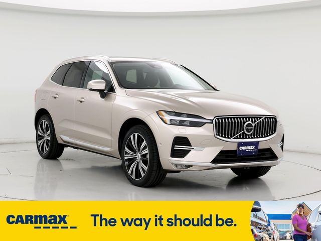 2023 Volvo XC60 Plus Bright Theme