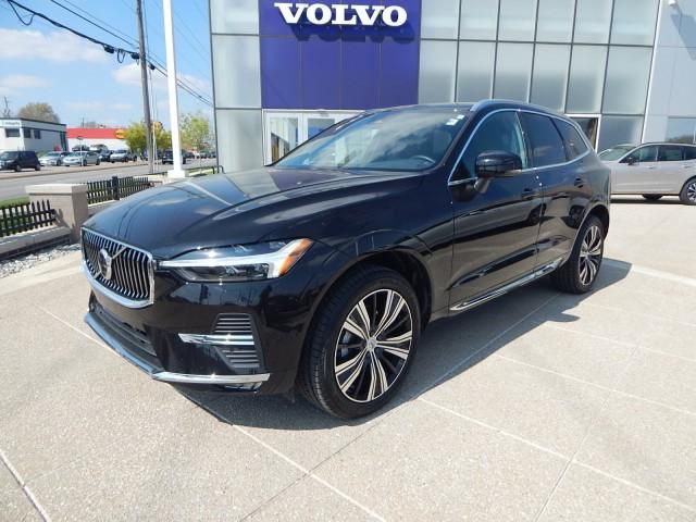 2023 Volvo XC60 Plus Bright Theme