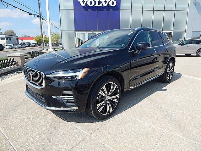 2023 Volvo XC60 Plus Bright Theme