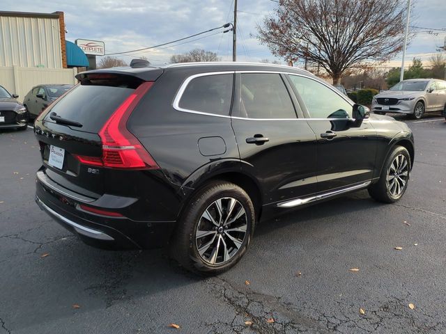 2023 Volvo XC60 Plus Bright Theme