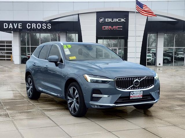 2023 Volvo XC60 Plus Bright Theme