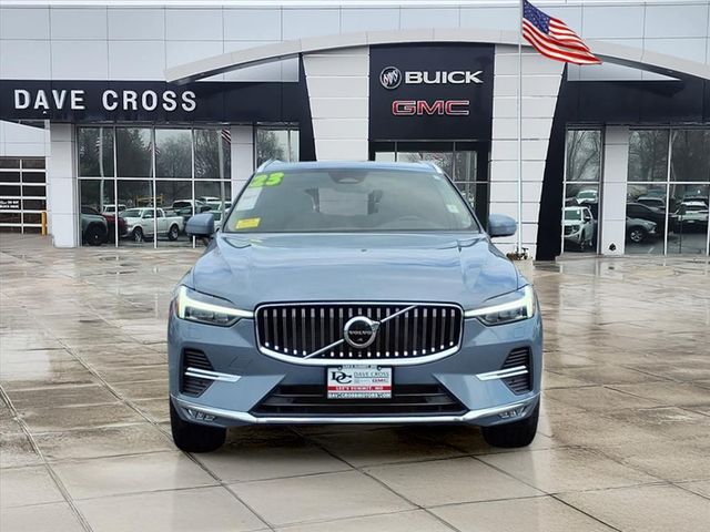 2023 Volvo XC60 Plus Bright Theme