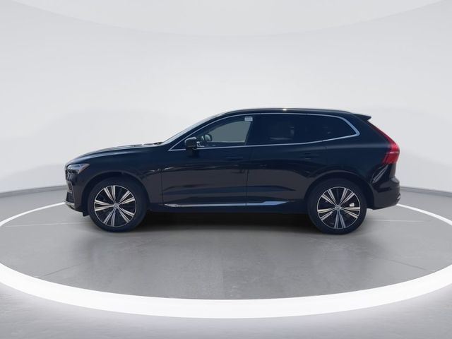 2023 Volvo XC60 Plus Bright Theme