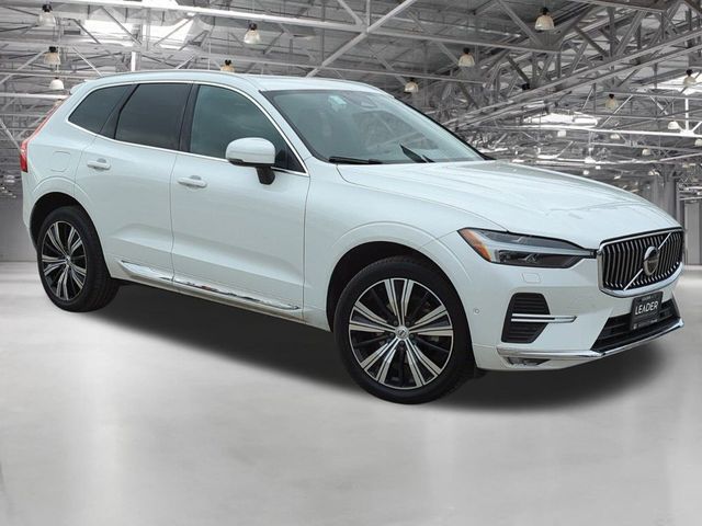 2023 Volvo XC60 Plus Bright Theme