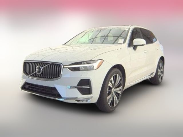 2023 Volvo XC60 Plus Bright Theme