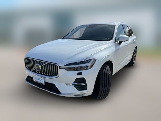 2023 Volvo XC60 Plus Bright Theme