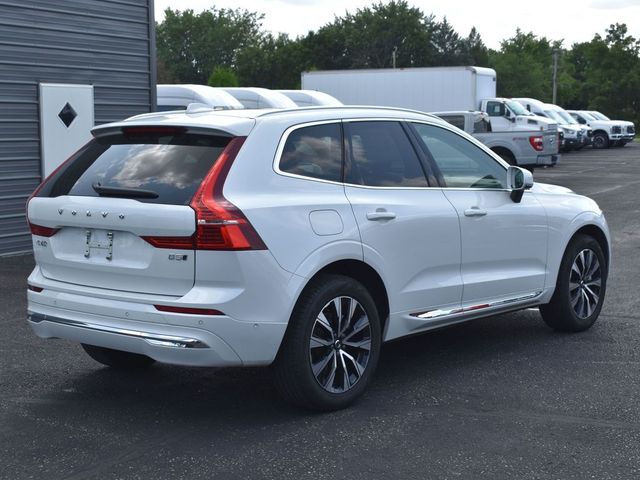 2023 Volvo XC60 Plus Bright Theme