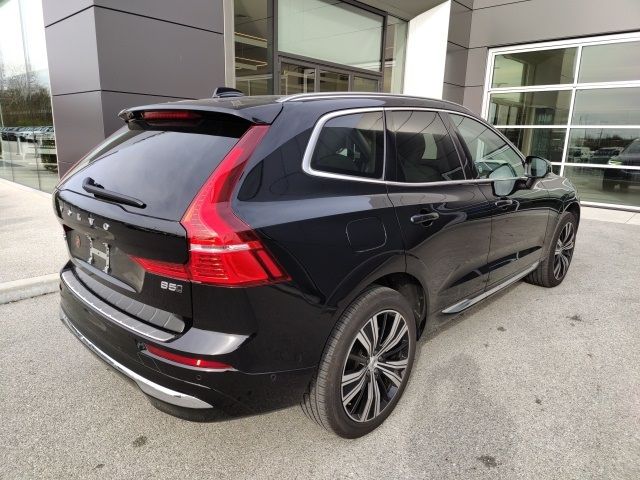 2023 Volvo XC60 Plus Bright Theme