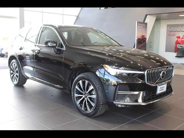 2023 Volvo XC60 Plus Bright Theme