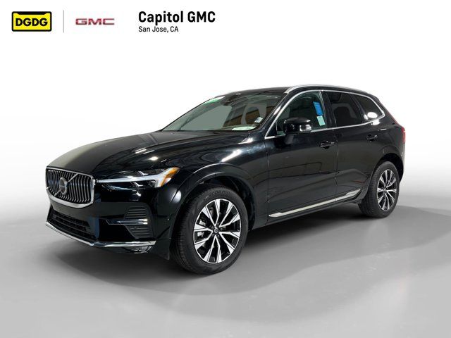 2023 Volvo XC60 Plus Bright Theme