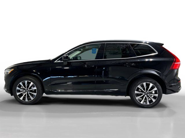 2023 Volvo XC60 Plus Bright Theme