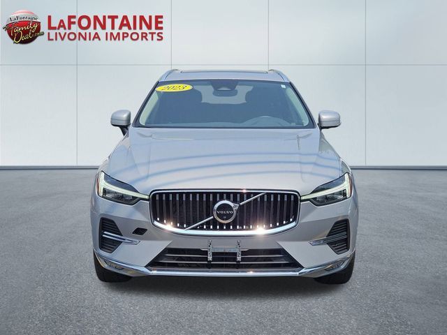 2023 Volvo XC60 Plus Bright Theme