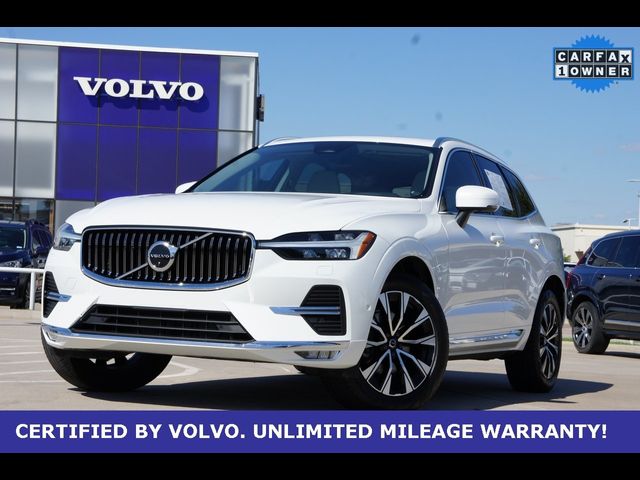 2023 Volvo XC60 Plus Bright Theme