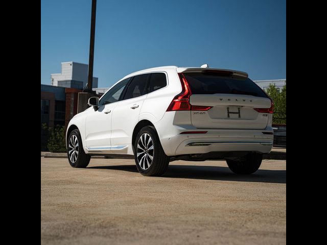 2023 Volvo XC60 Plus Bright Theme