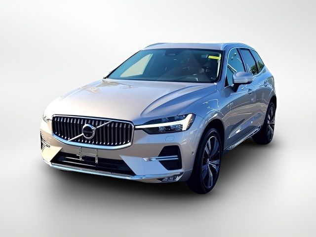 2023 Volvo XC60 Plus Bright Theme