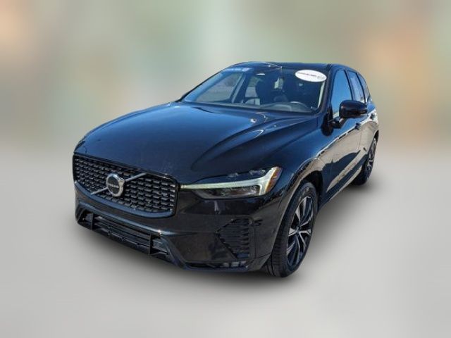 2023 Volvo XC60 Plus Dark Theme