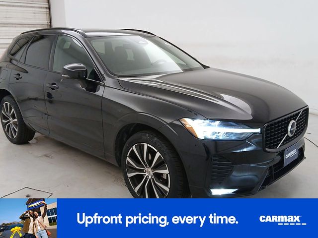 2023 Volvo XC60 Plus Dark Theme